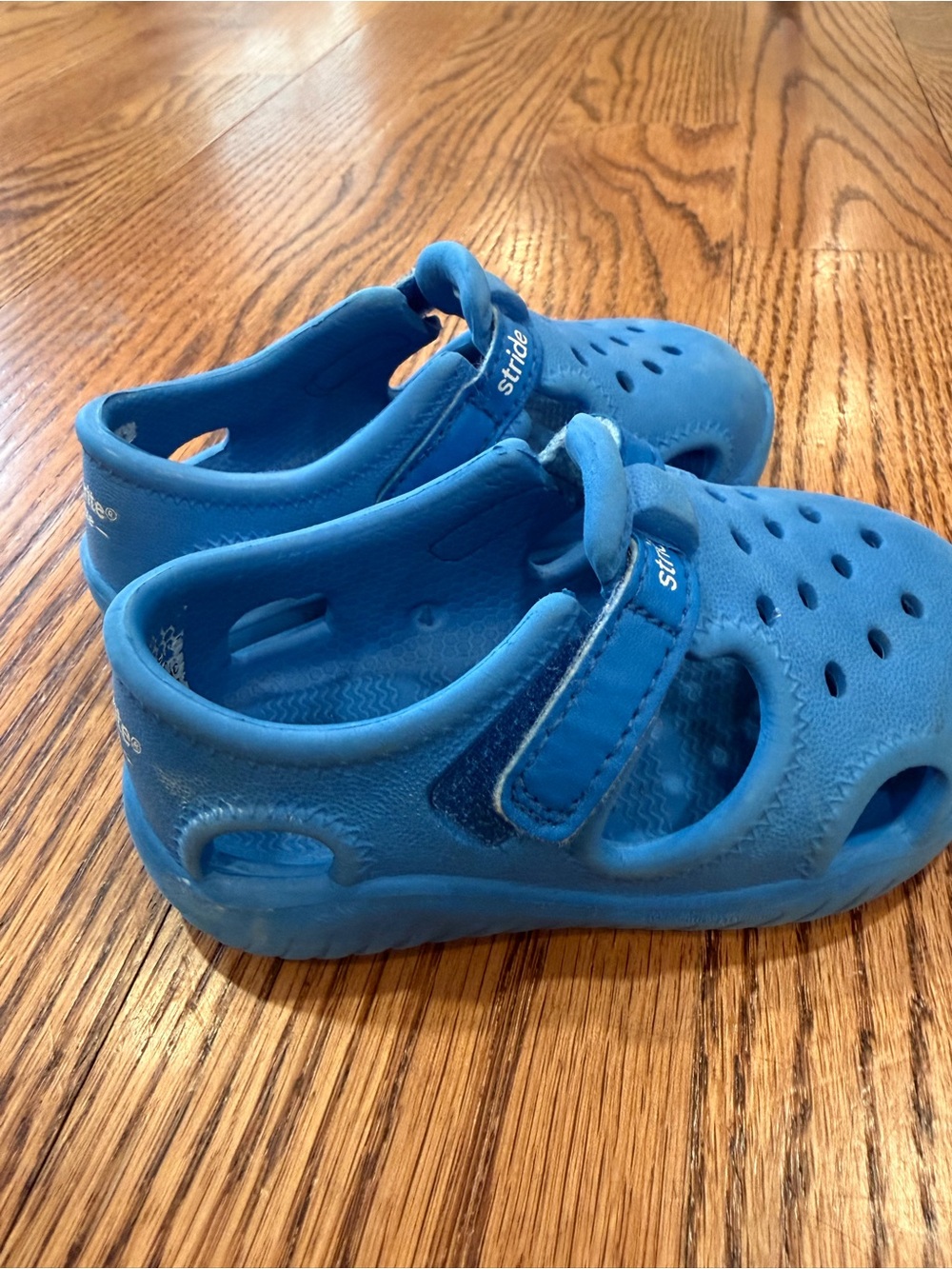 Stride Rite Blue Sandals - Picture 3 of 5